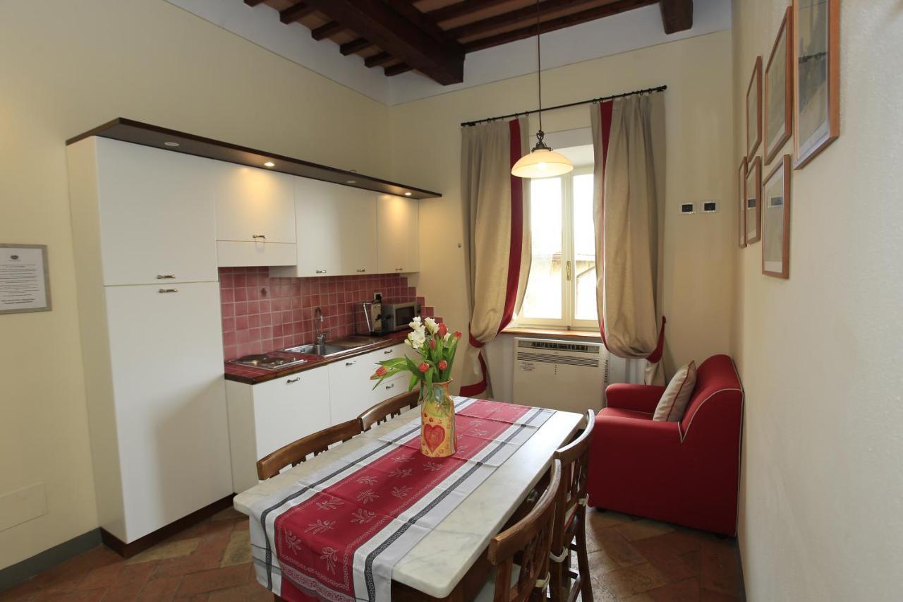 מלון סן ג'ימיניאנו Palazzo Mari מראה חיצוני תמונה